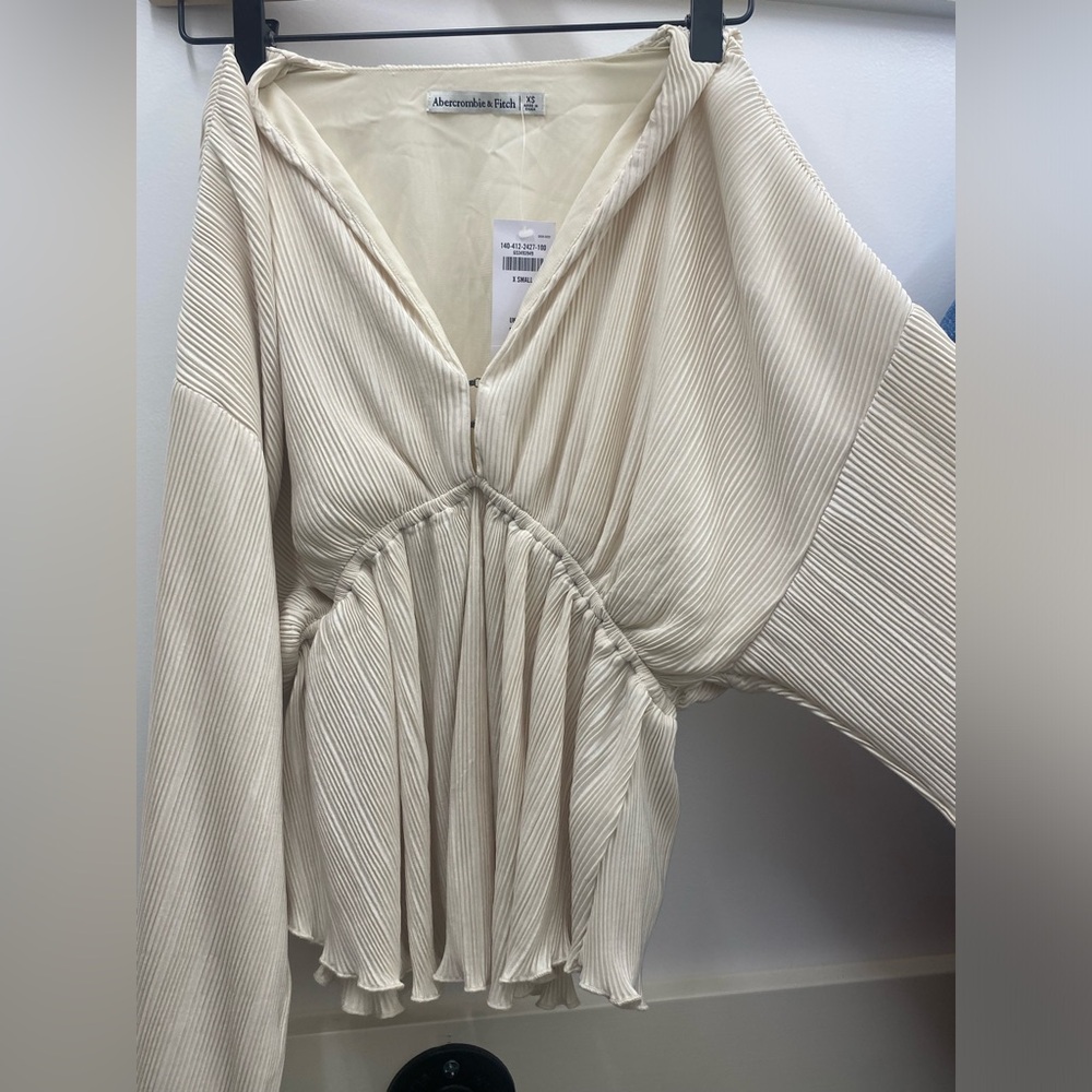 Abercrombie Satin Pleated Blouse NWT